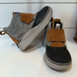 Sorel Kids' Gray and Brown Boots